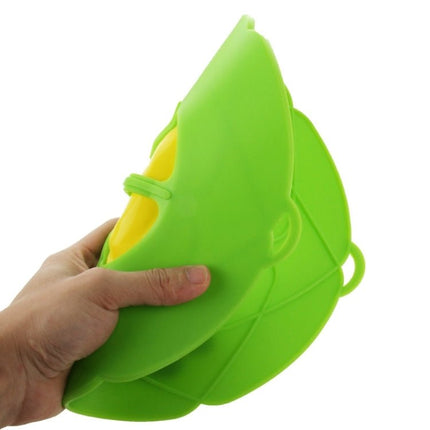 New Spill - Proof, Anti - Flutter and Heat - Resistant Silicone Pot Cover (Ramdom Color Delivery) - DealBuddy