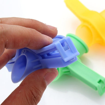 Portable Bag Sealing Clip Out Nozzle Kitchen Preservation Tool, Random Color Delivery - DealBuddy