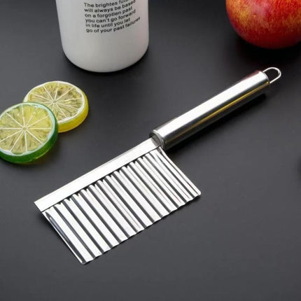 Stainless Steel Potato Wave Cutter Deep Groove Thickened Wolf Tooth Pattern French Fry Cutter - DealBuddy